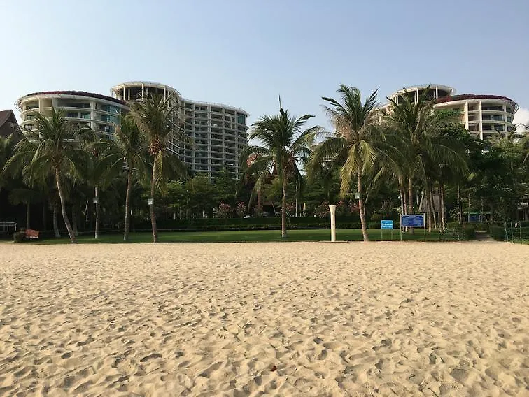 Ocean Sonic Resort Sanya 5*,  Çin